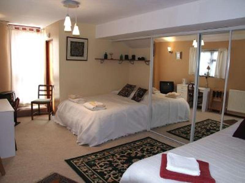 The Tudor Court Hotel Solihull Cameră foto